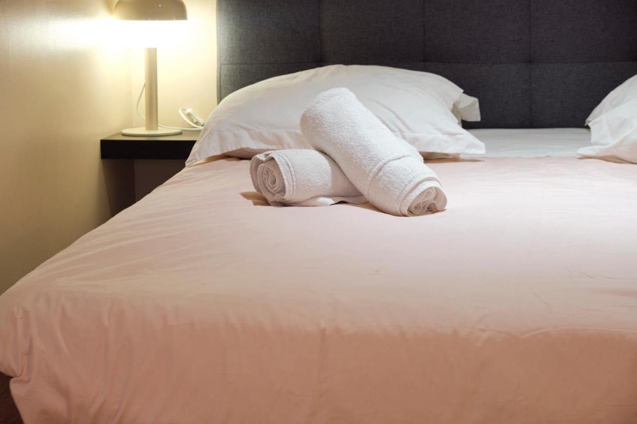 Suite Adamas Lyon Extérieur photo